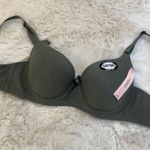 NWT mamia bra Gray 32B bra